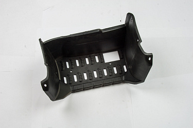 Пластик подножки Hunter 125сс правой тип 1 (под ножной тормоз)