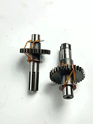 Валы КПП ZS 1P44FMC