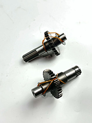 Валы КПП ZS 1P44FMC